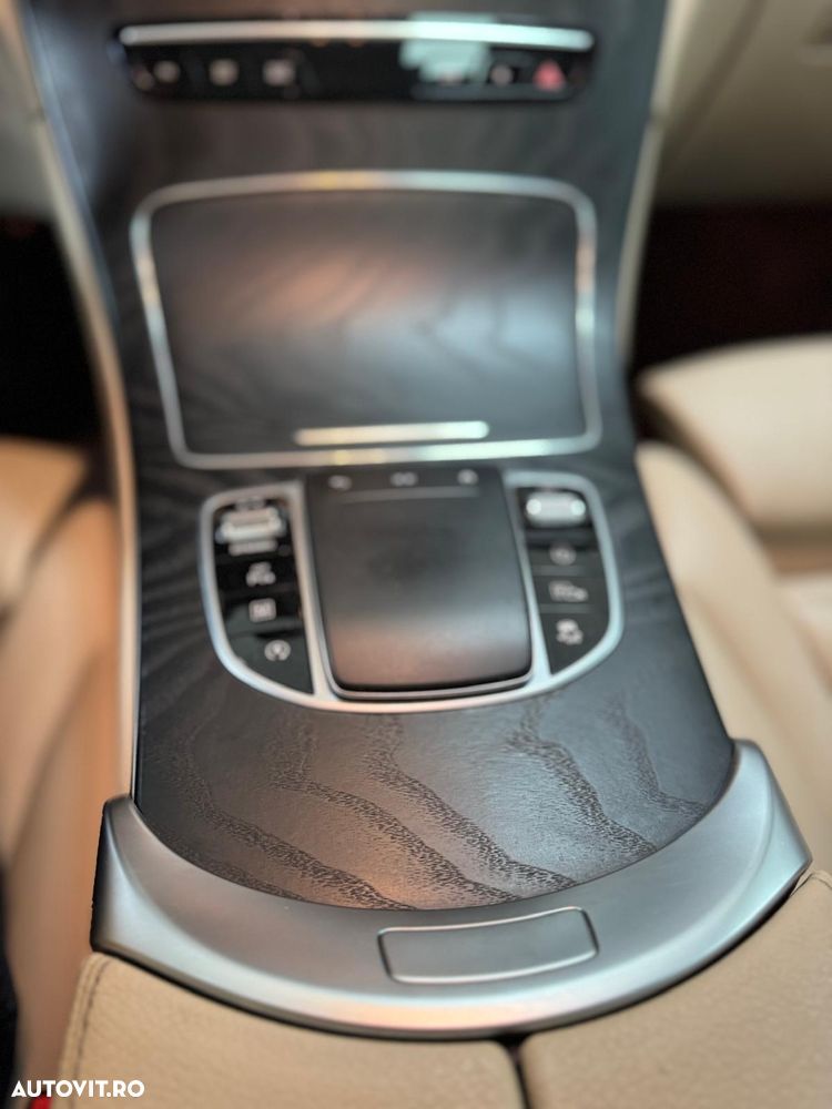 Mercedes-Benz GLC Coupe - 33