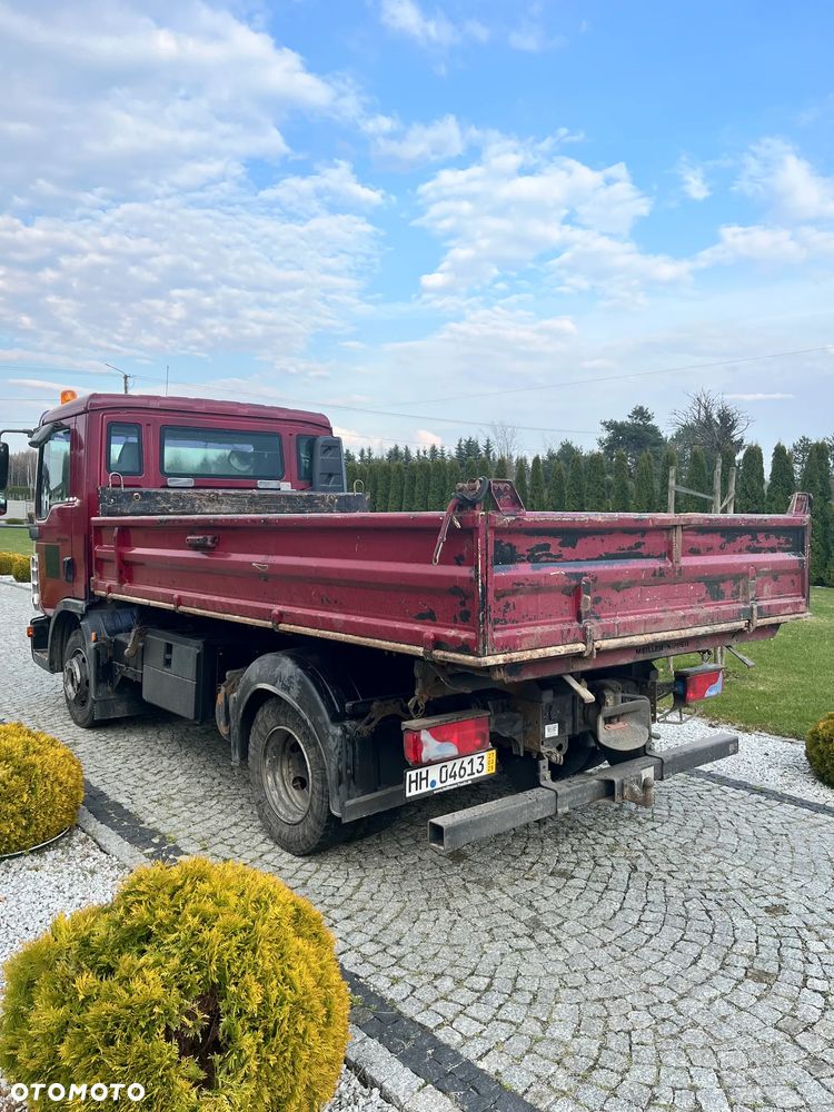MAN - 4