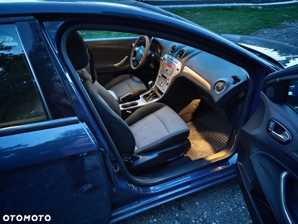 Ford Mondeo - 6