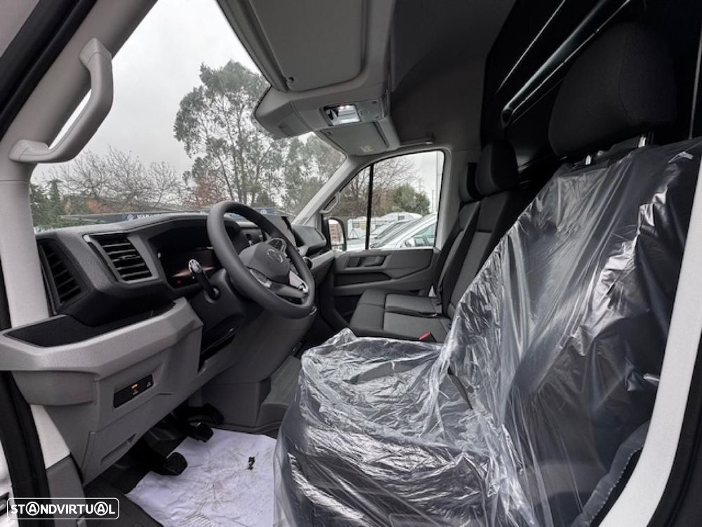 VW Crafter Crafter 35 L3H3 140 cv - 3