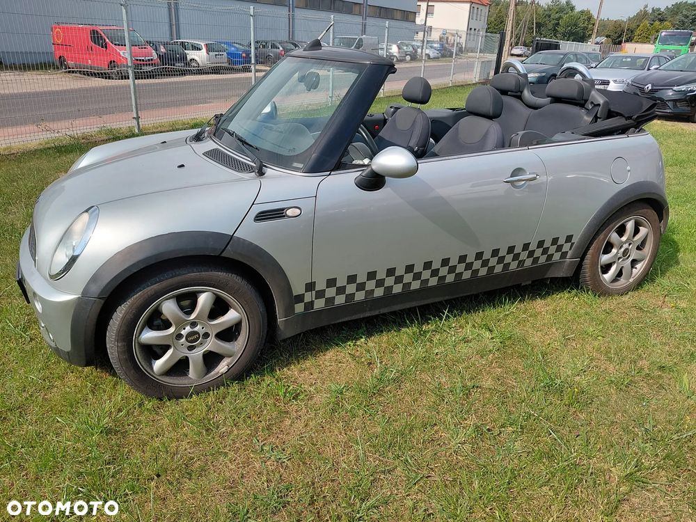 MINI Cooper Standard - 4