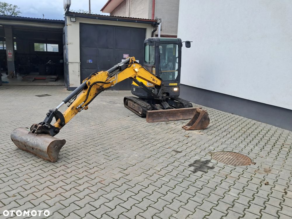 Bobcat E 35 * 3 łyżki * waga 3500 kg 3.5T *szybkozłącze * dodatkowe linie hydrauliczne * 2016r KUBOTA silnik 24.4KW * zero obrys * 3120 mtg * KOPARKA JCB YANMAR CAT - 7