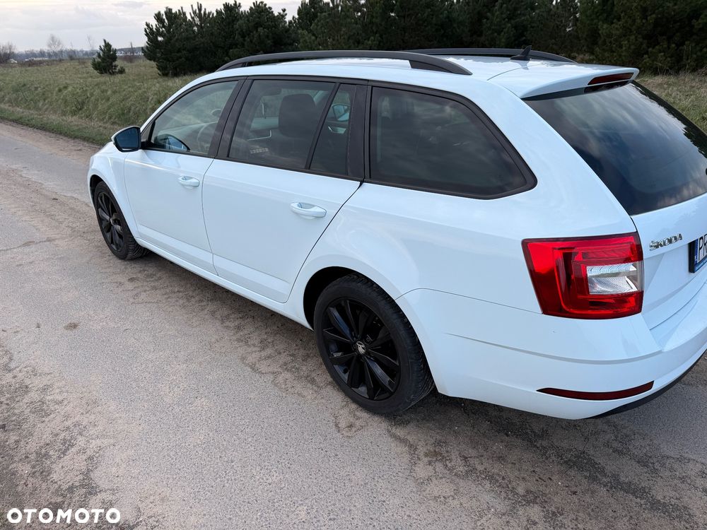 Skoda Octavia 2.0 TDI DSG Ambition - 4