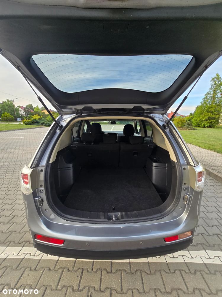 Mitsubishi Outlander 2.2 DI-D 2WD Invite - 25