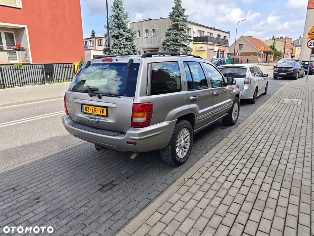 Jeep Cherokee - 3