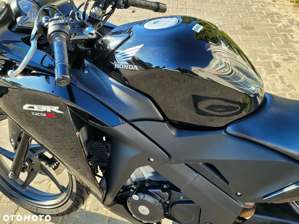 Honda CBR - 16