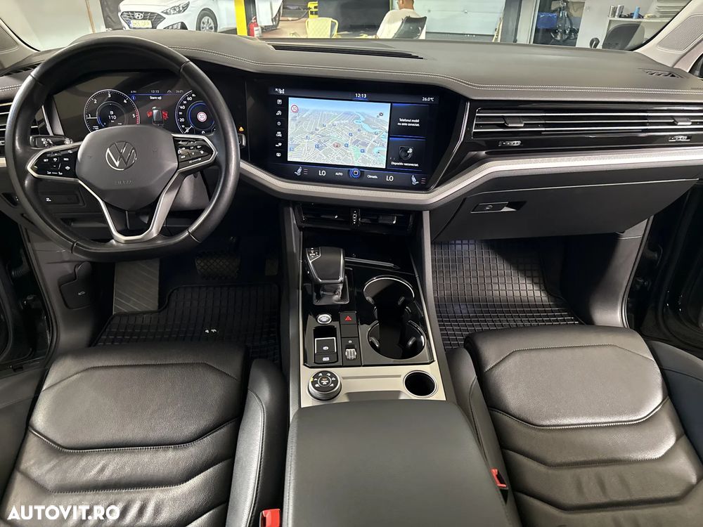 Volkswagen Touareg - 10