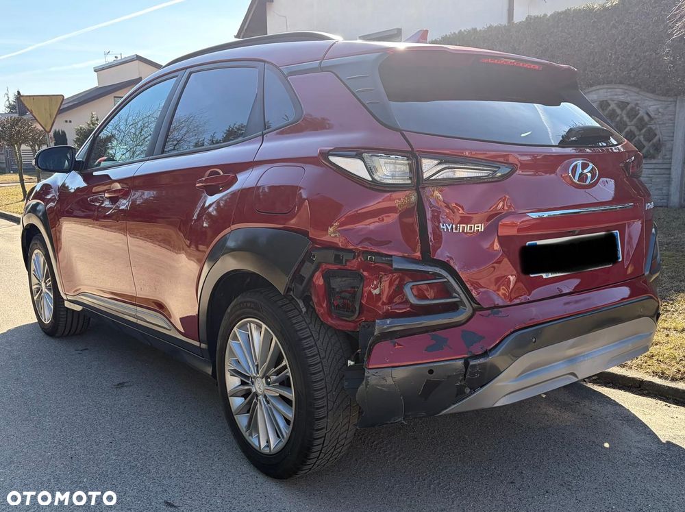 Hyundai Kona - 8