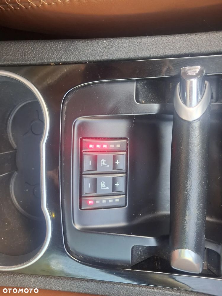 Ford S-Max - 30