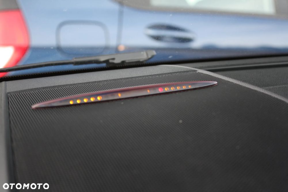 Mercedes-Benz Klasa A 160 BlueEFFICIENCY Elegance - 19
