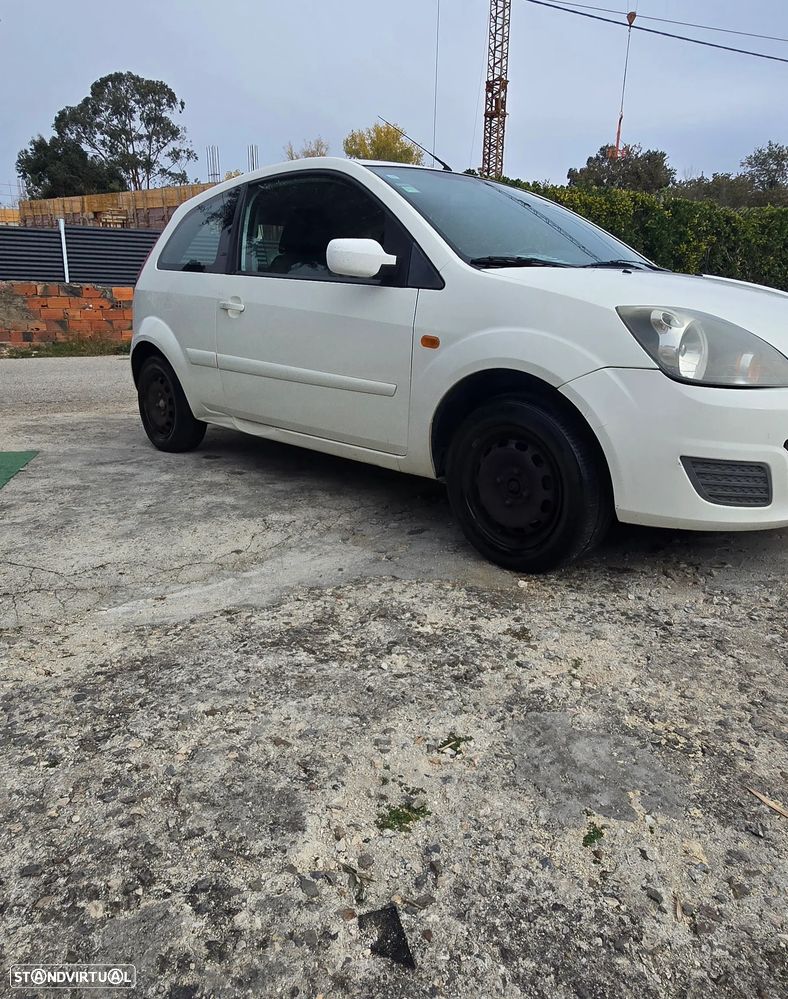 Ford FIESTA VAN - 3