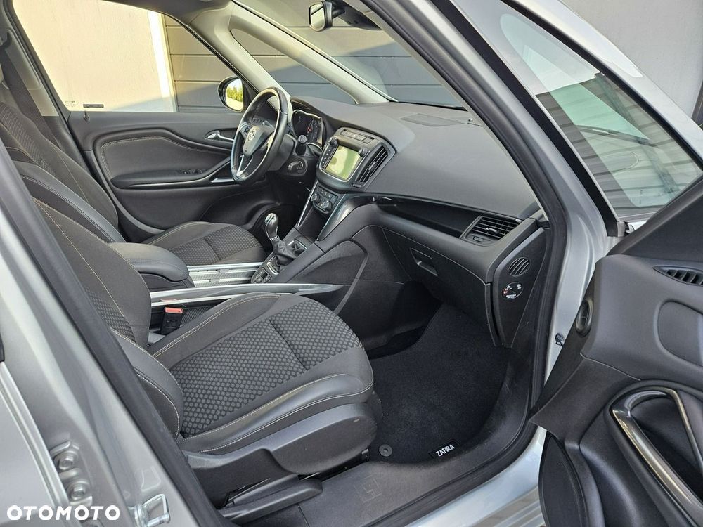 Opel Zafira Tourer 2.0 CDTI ecoFLEX Start/Stop Innovation - 28