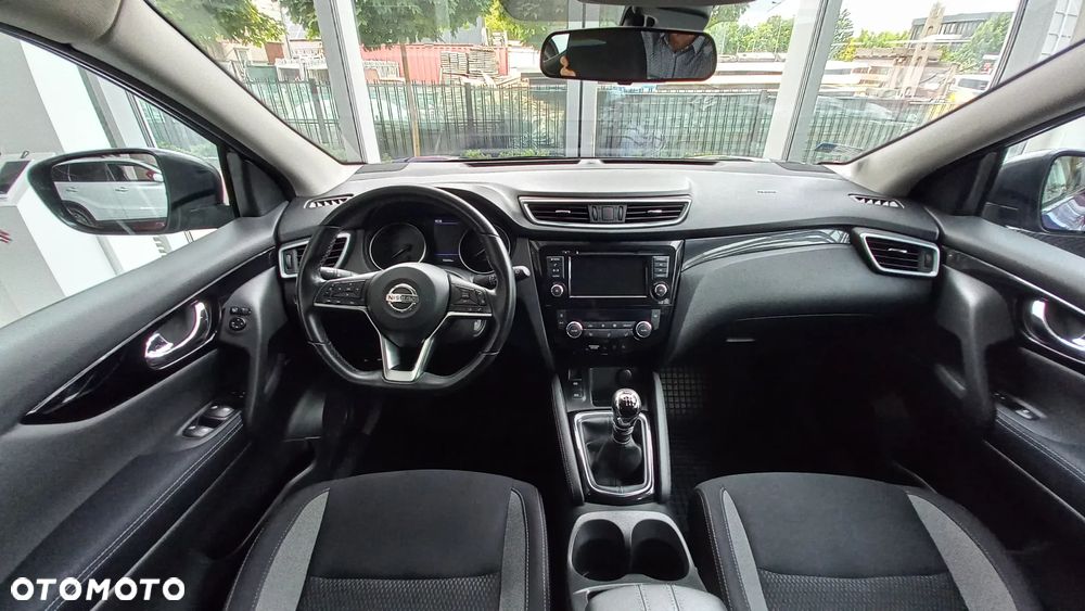 Nissan Qashqai 1.3 DIG-T Acenta EU6d - 16