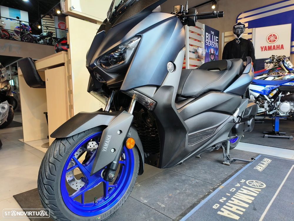 Yamaha X-Max - 6