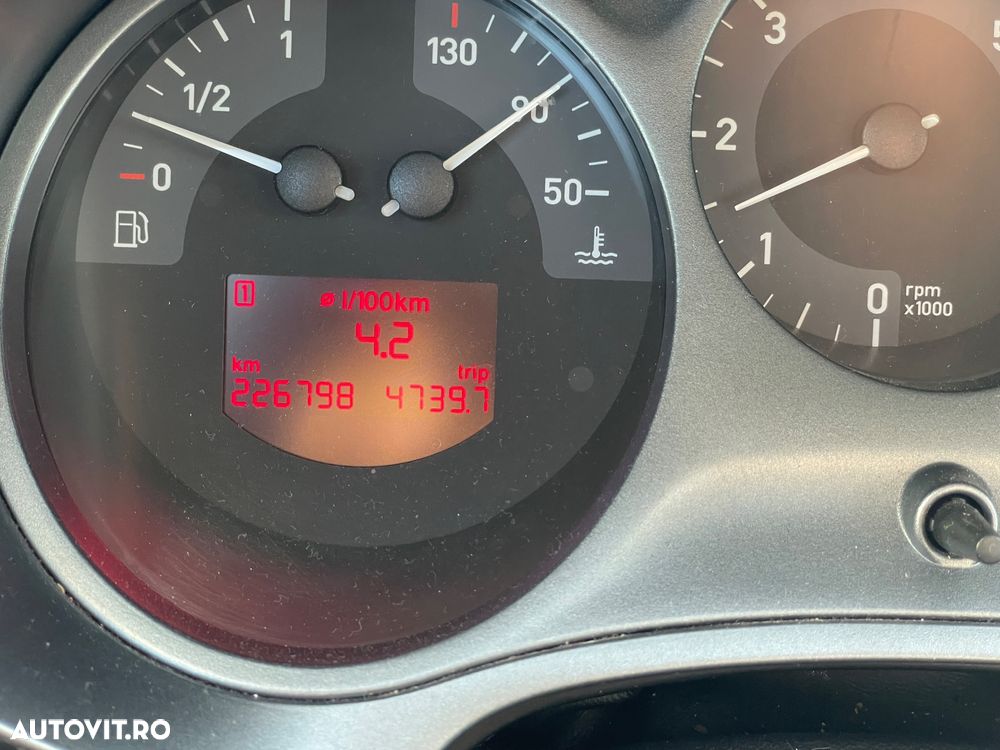 Seat Leon 1.9 TDI DPF Ecomotive Style - 14