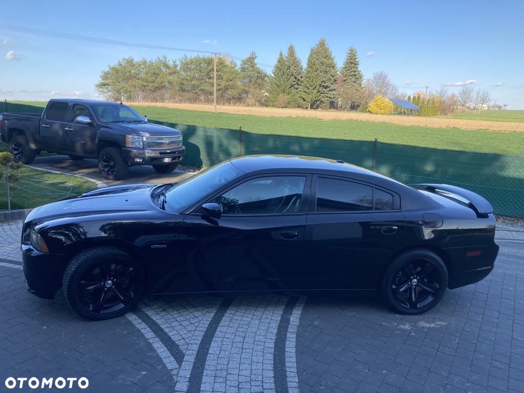 Dodge Charger 5.7 R/T - 11