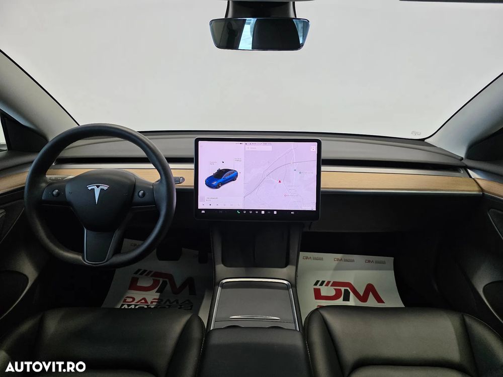 TESLA Model 3 2021 — imagine 13