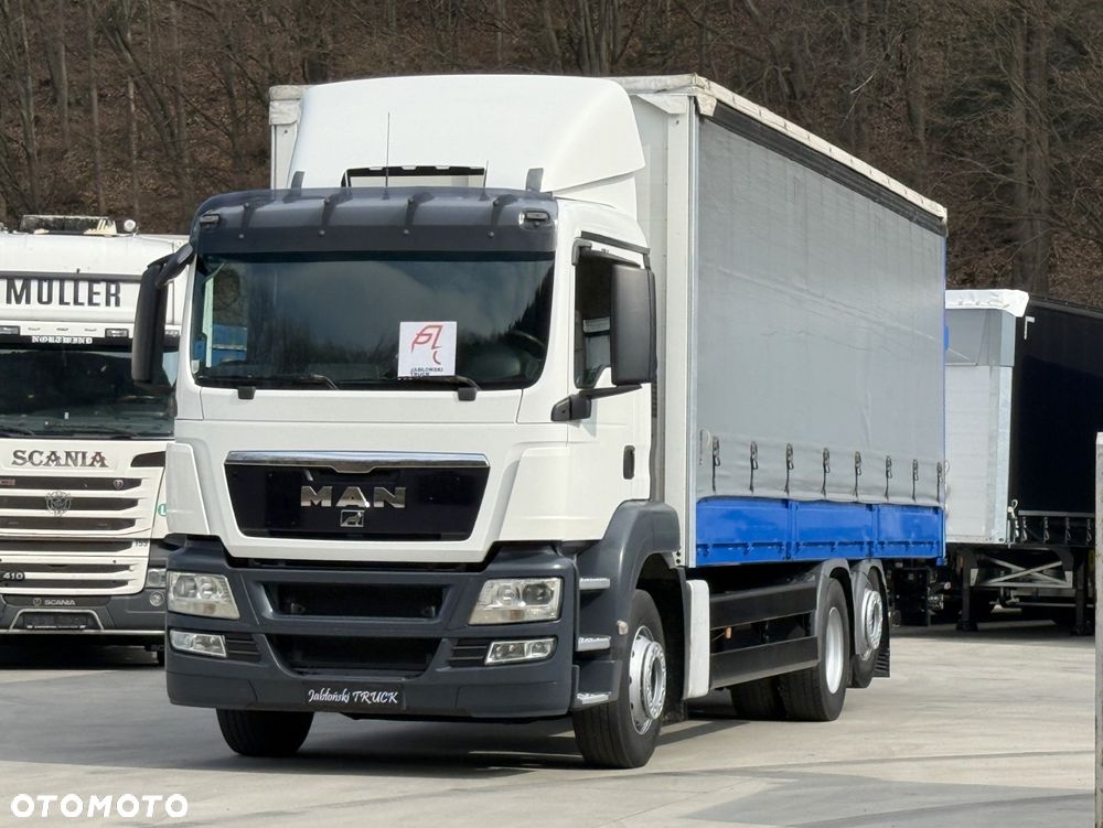 MAN TGS 26.320 6x2 // Oś skrętna i podnoszona // Zabudowa 8.30 // Specjalny //Burty // Winda // - 4