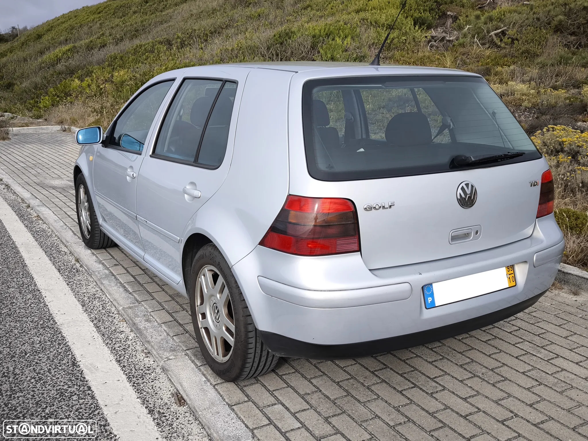 VW Golf 1.9 TDi Highline - 7