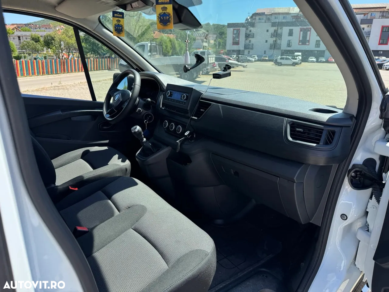 Renault Trafic - 8