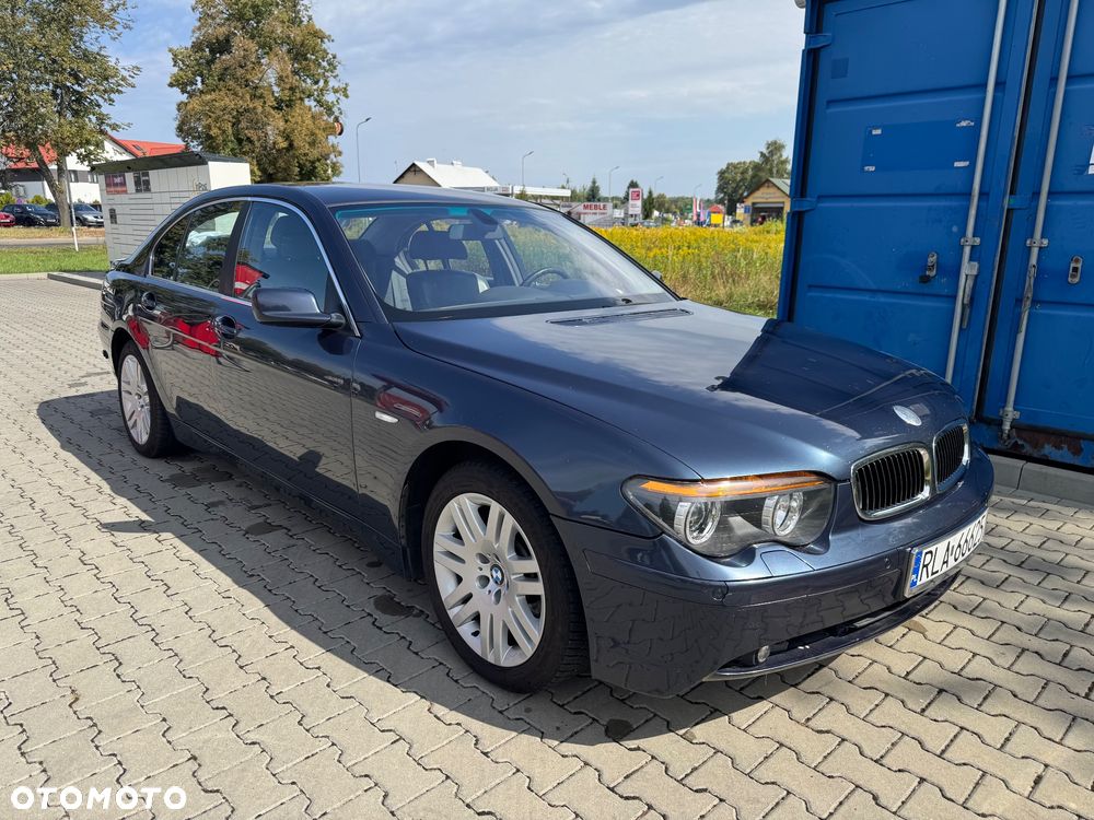 BMW Seria 7 745i - 7