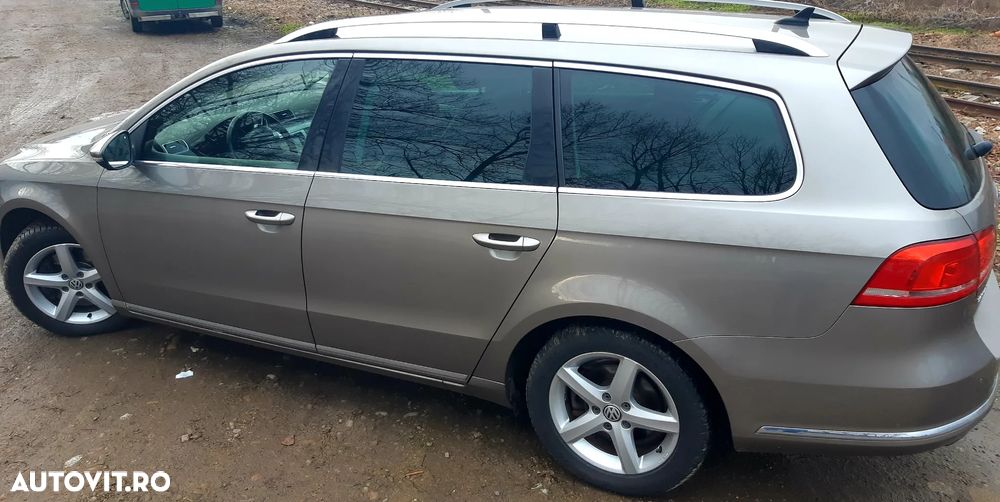 Volkswagen Passat 2.0 TDI BlueMotion Technology Highline - 10