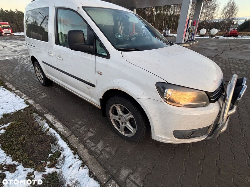 Volkswagen Caddy Comfortline DSG - 11
