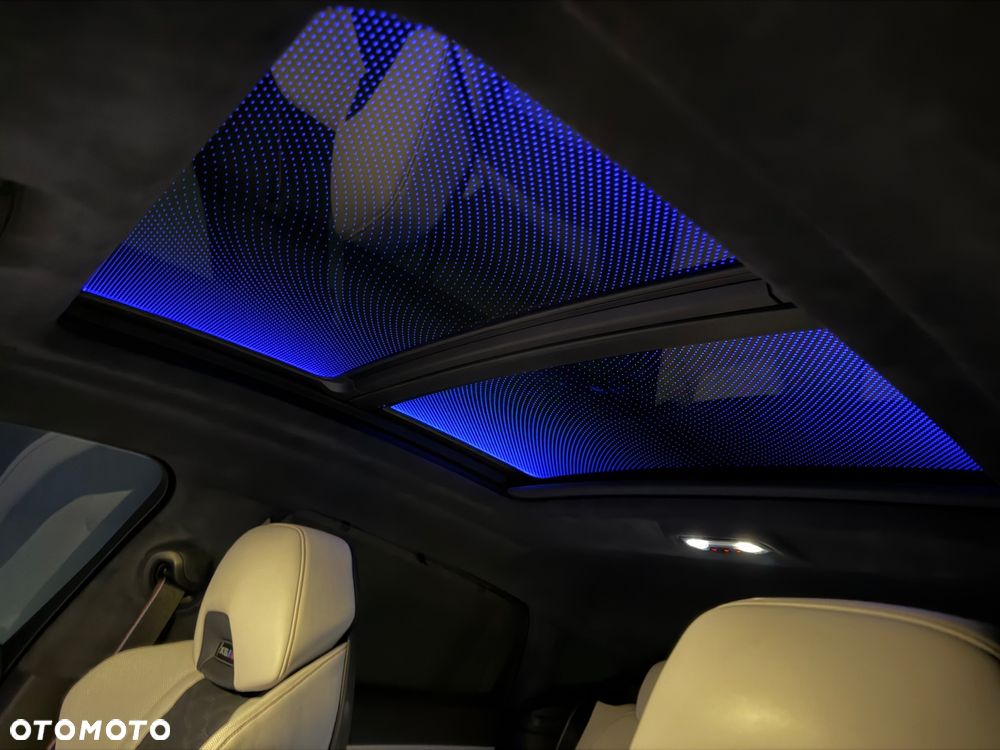 BMW X6M - 16