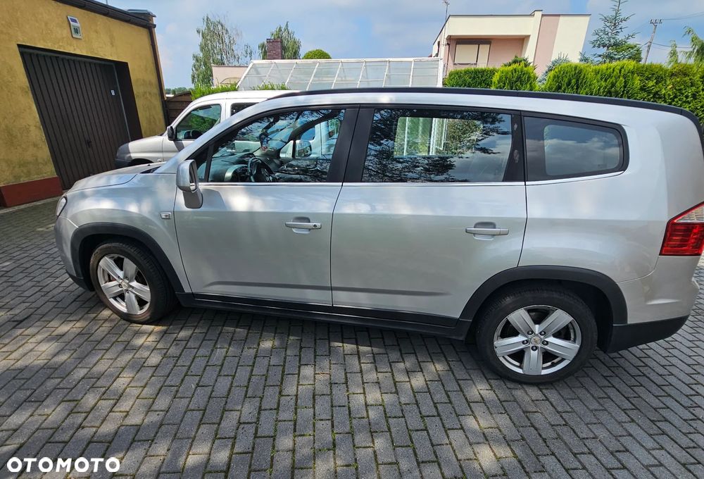 Chevrolet Orlando - 2