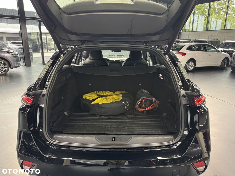 Peugeot 308 1.6 Hybrid PHEV GT EAT8 - 19