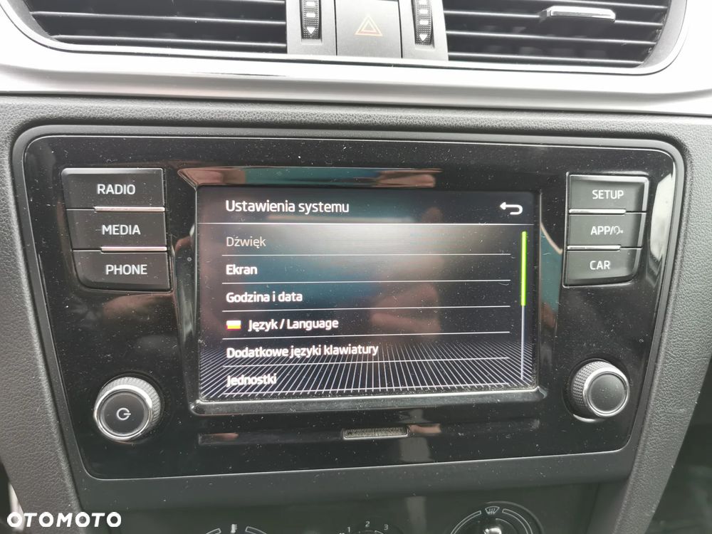 Skoda RAPID 1.0 TSI Ambition - 15