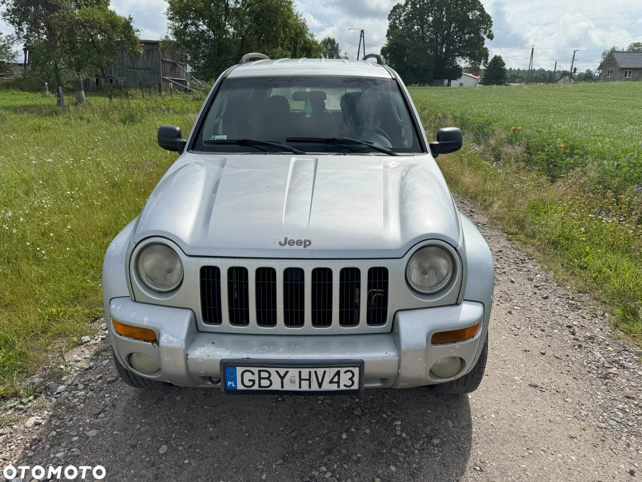 Jeep Cherokee - 2