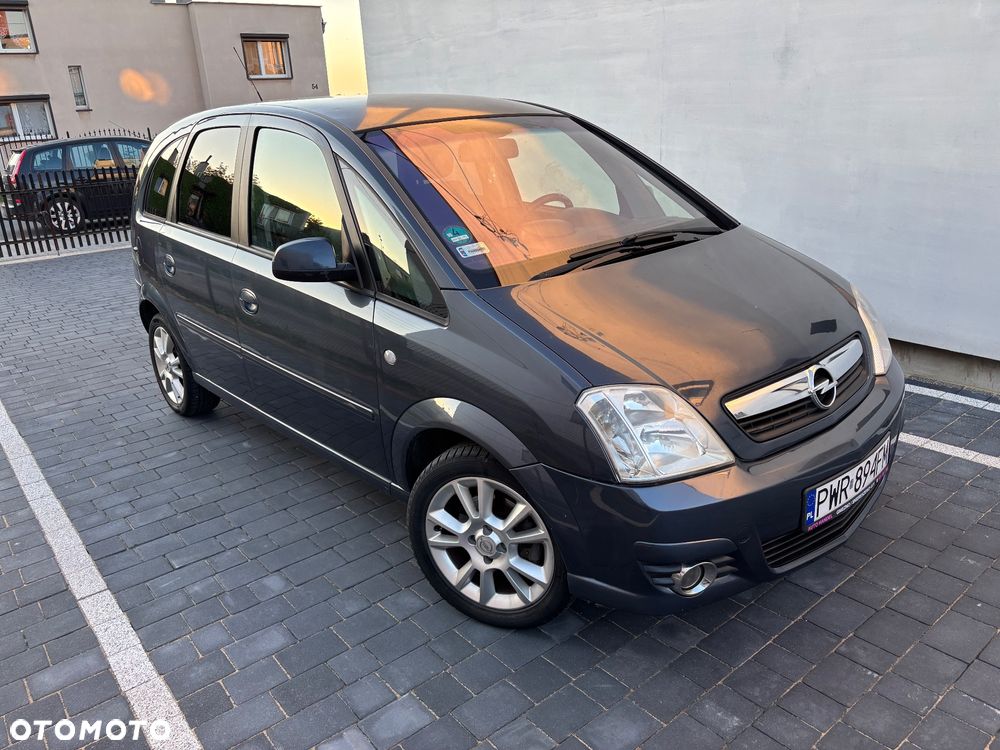 Opel Meriva 1.8 16V Cosmo - 1