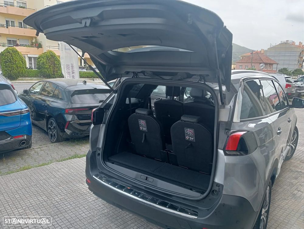 Peugeot 5008 1.2 PureTech Allure Pack EAT8 - 9