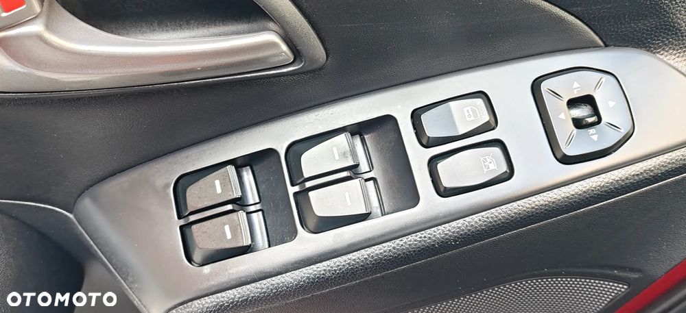 Hyundai ix35 1.6 2WD Trend - 25