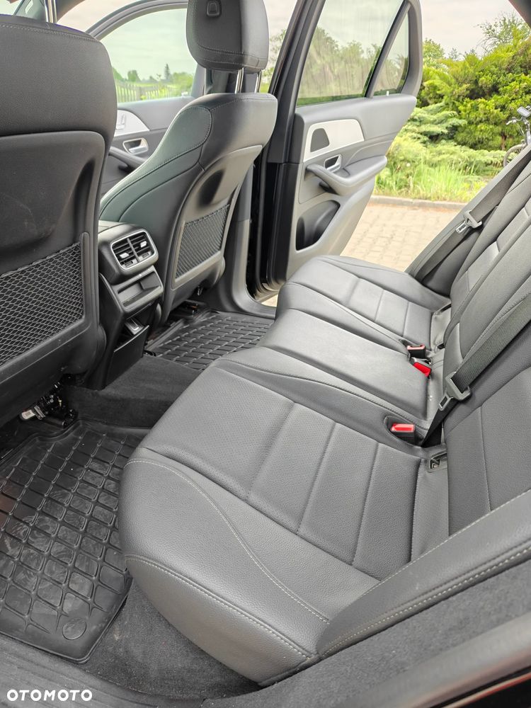 Mercedes-Benz GLE 300 d 4-Matic - 17