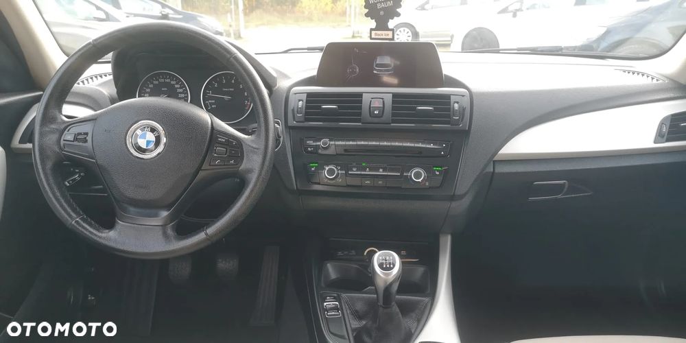 BMW Seria 1 116i Sport Line - 14