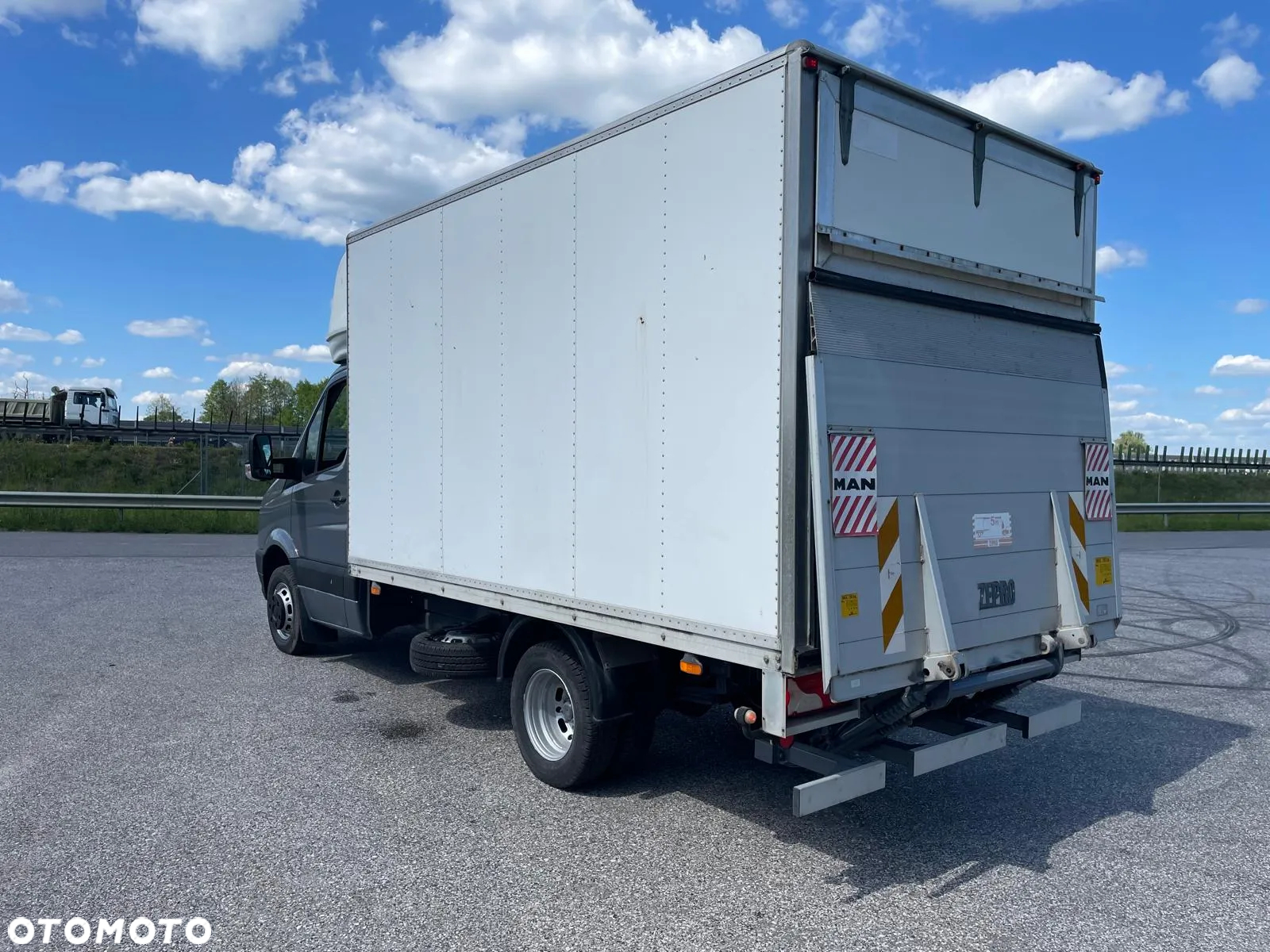 Volkswagen CRAFTER - 5