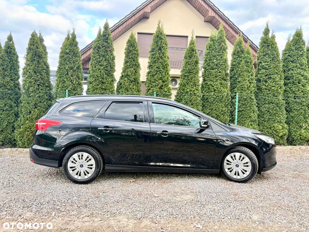 Ford Focus 1.0 EcoBoost Gold X (Edition) - 6