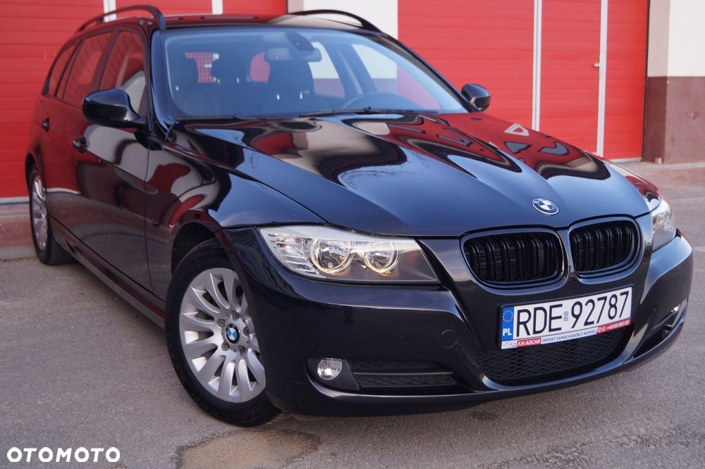 BMW Seria 3 318i Edition Exclusive - 8