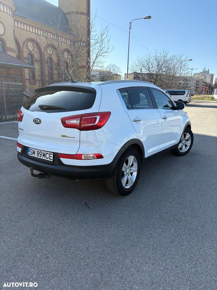Kia Sportage 1.7 DSL MT 4x2 PREMIUM - 2