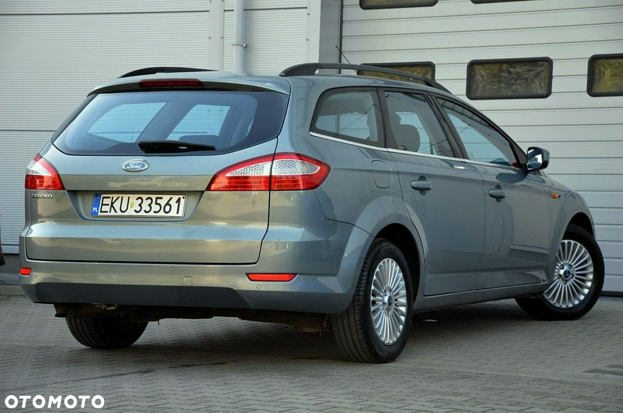 Ford Mondeo - 17