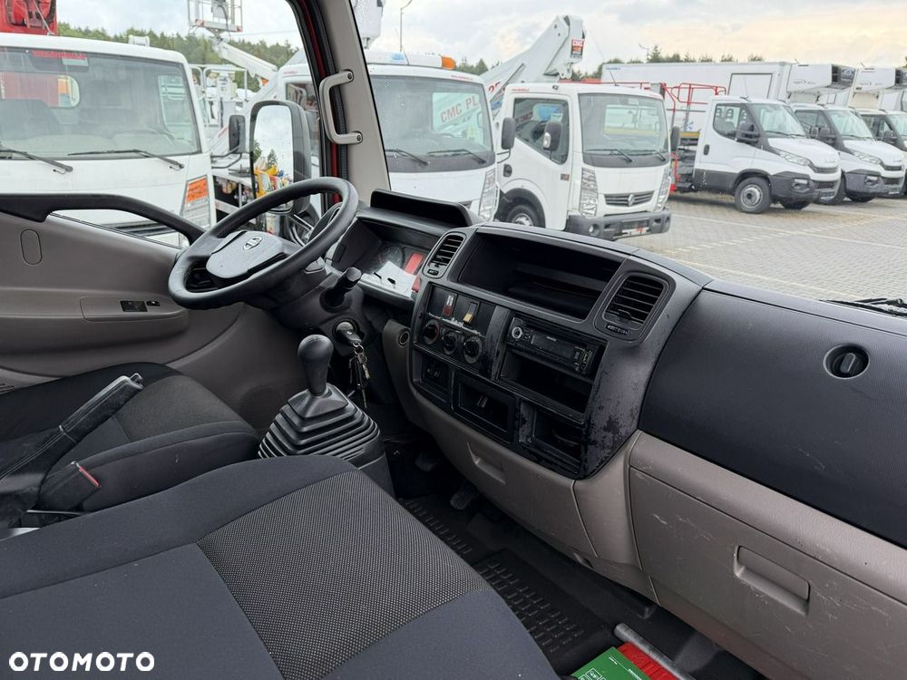 Nissan Cabstar - 25