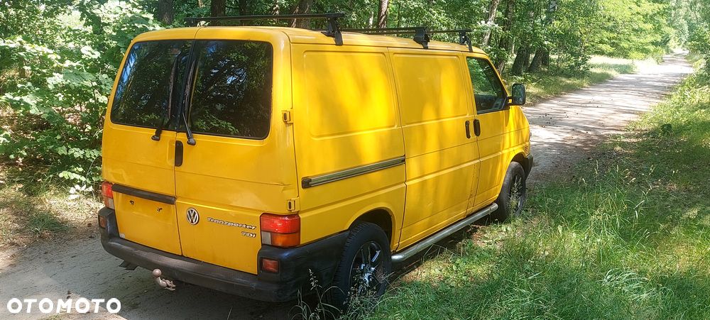 Volkswagen TransporterT4 - 9
