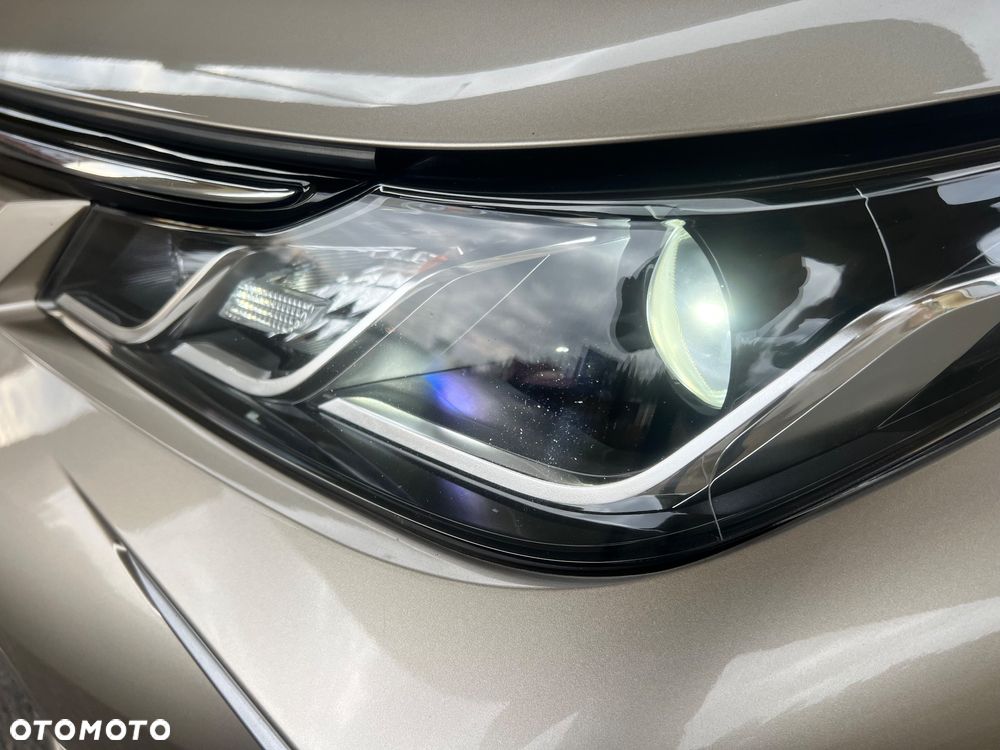 Toyota Corolla 1.6 Comfort MS - 24