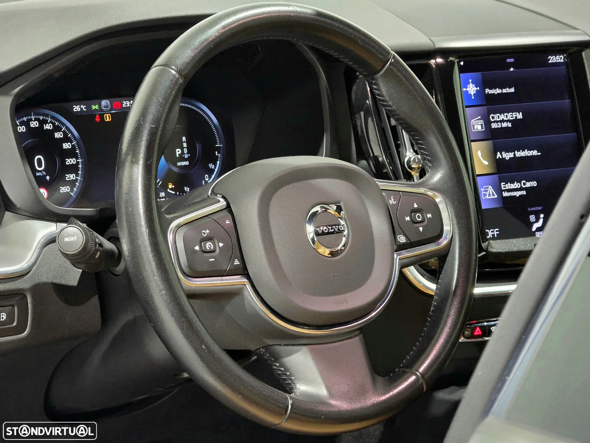 Volvo XC 60 2.0 T8 PHEV Momentum AWD - 31