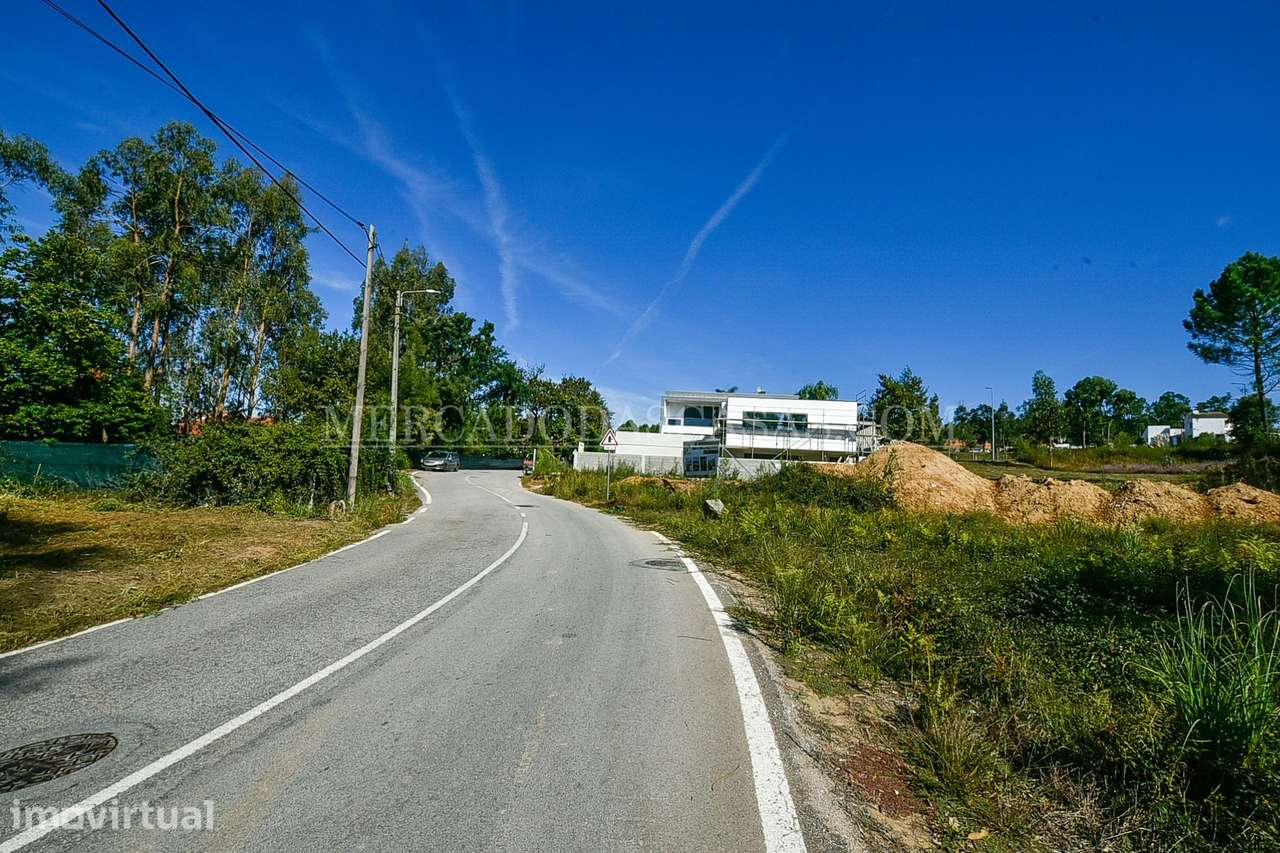 Terreno com viabilidade construtiva, Souto - Grande imagem: 3/7
