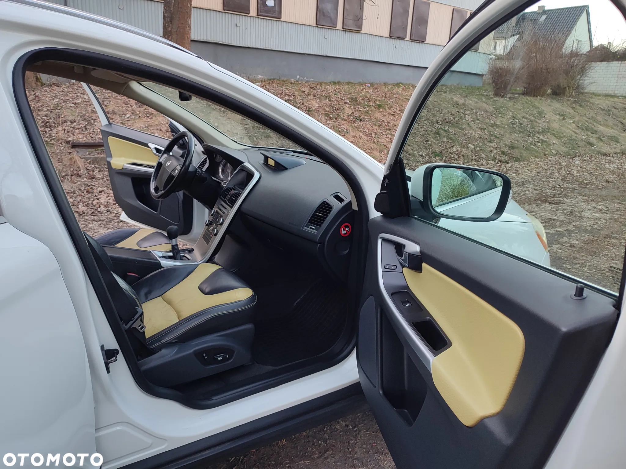 Volvo XC 60 2.4D AWD Summum - 29