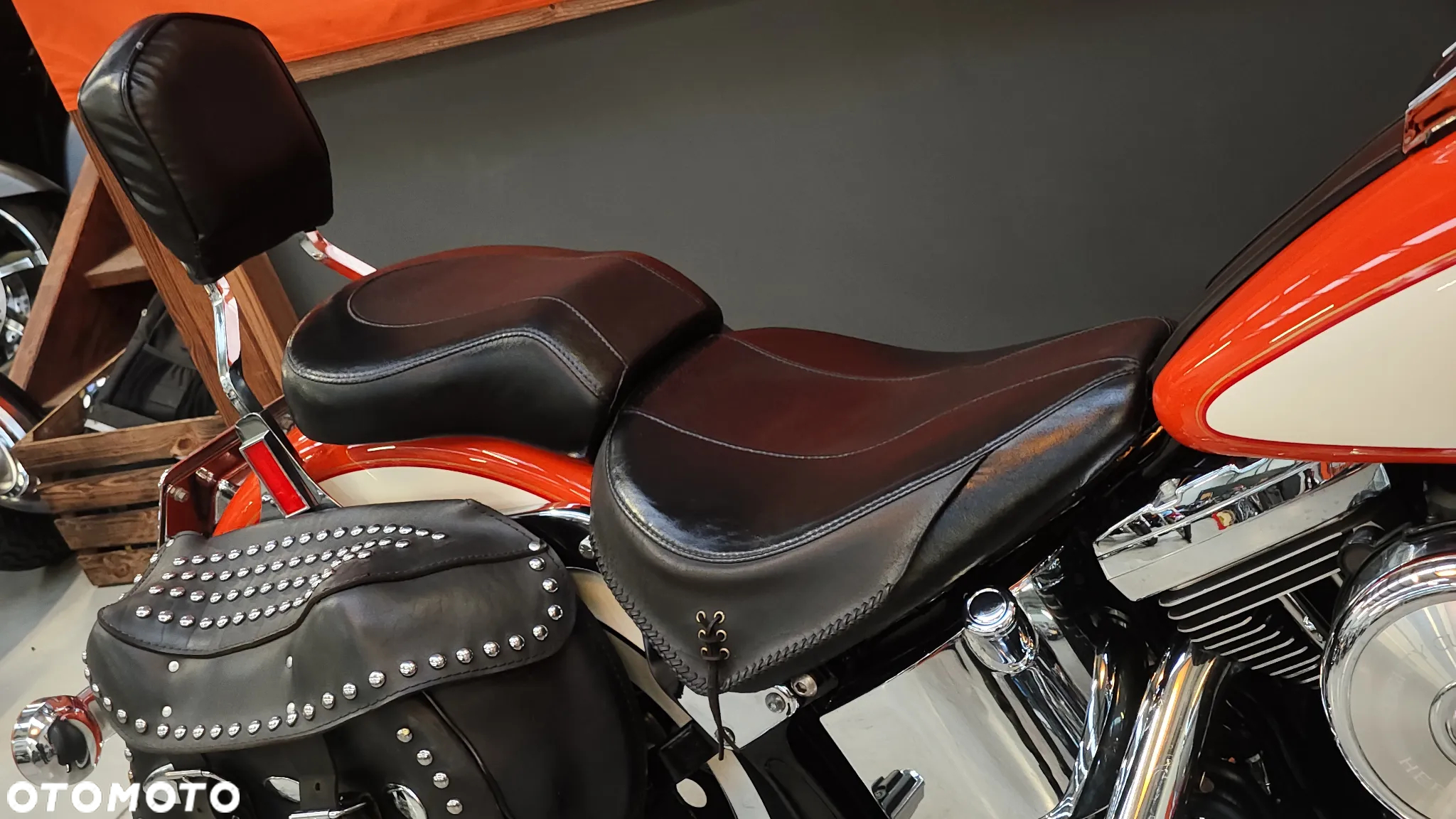 Harley-Davidson Softail Heritage Classic - 14