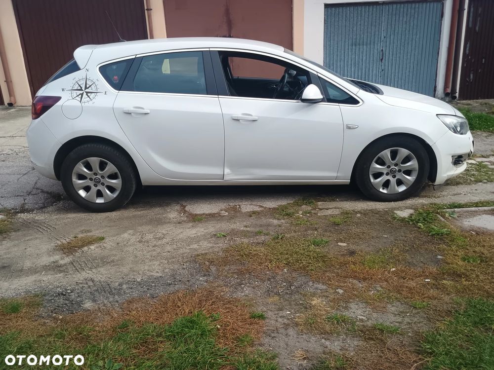 Opel Astra 1.7 CDTI Enjoy S&S - 4